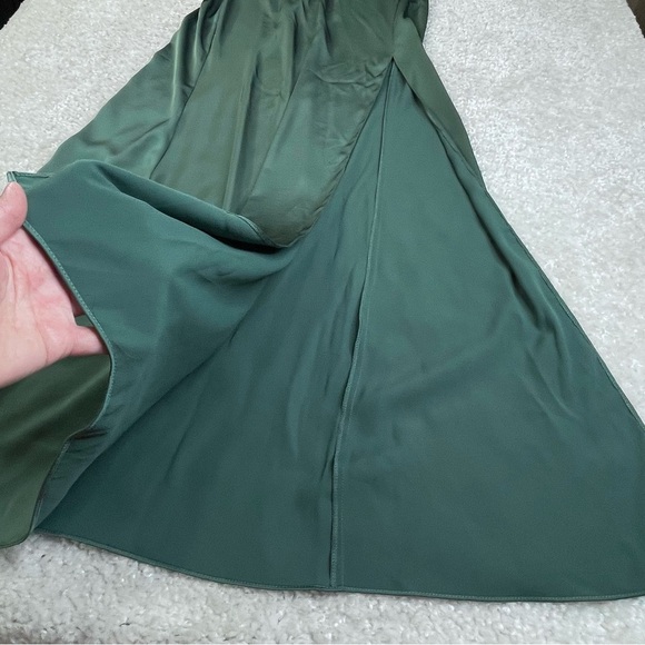 NWT AZAZIE LINIA Eucalyptus Green Mermaid Pleated Stretch Satin Dress Sz A12 - Picture 6 of 14